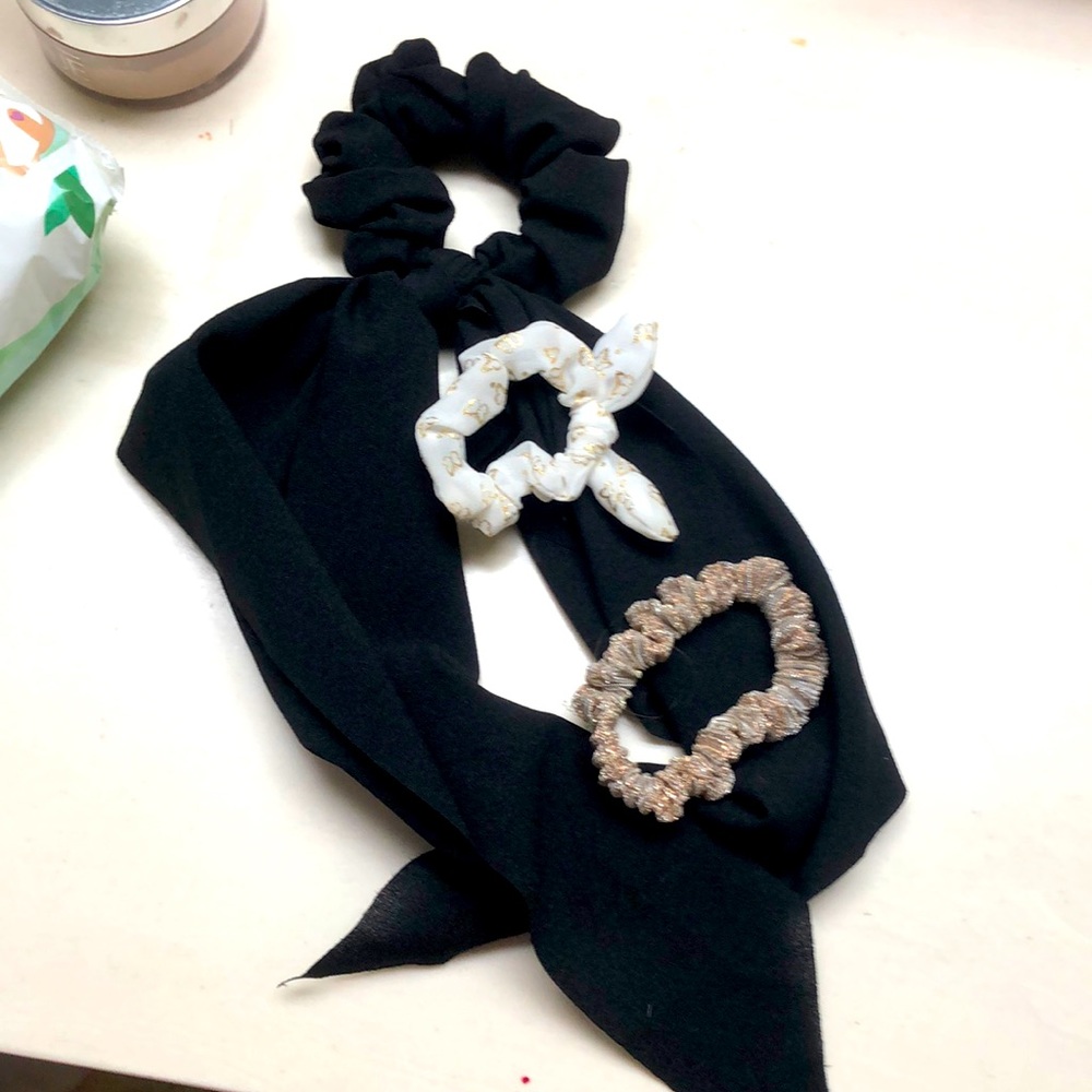 Bundle, set of three scrunchies